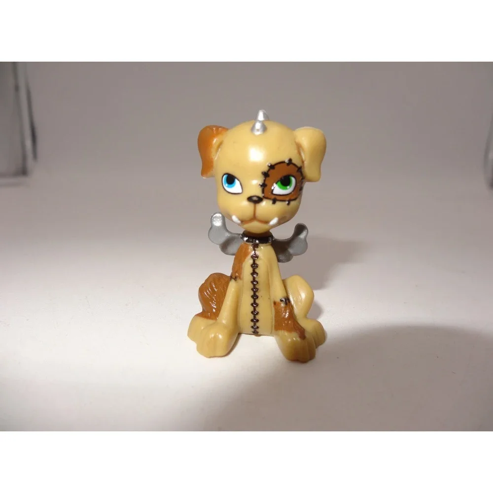 Monster High 1st Wave Pets Frankie Stein Watzit Dog Figure Tan 2010 Mattel